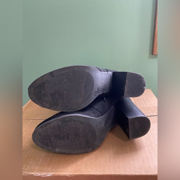 Black lace-up zip-up block heeled boots - Picture 4 of 4